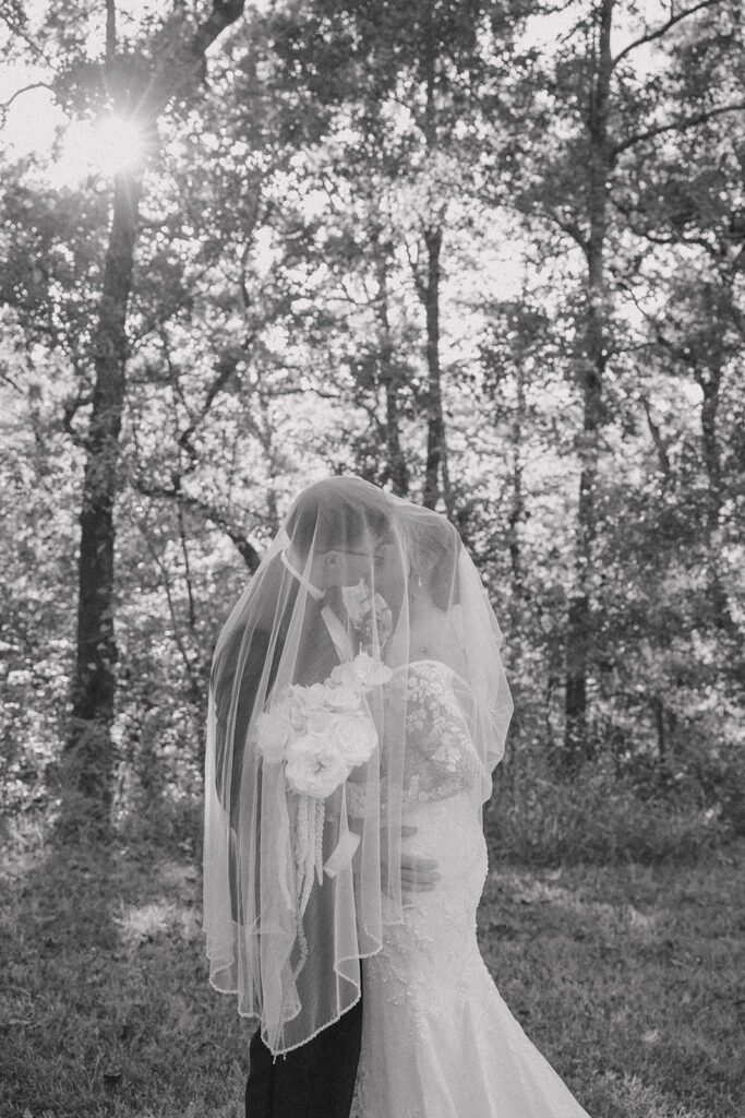 5 reasons to hire chloe yacapraro photography