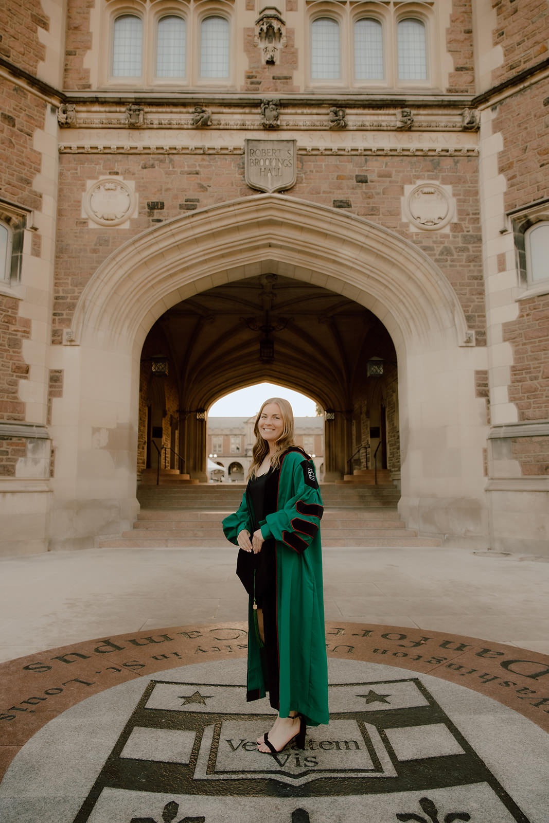 WashU graduation photos in st. louis