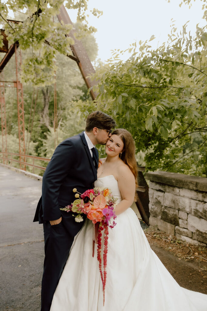 where to take st. louis wedding photos