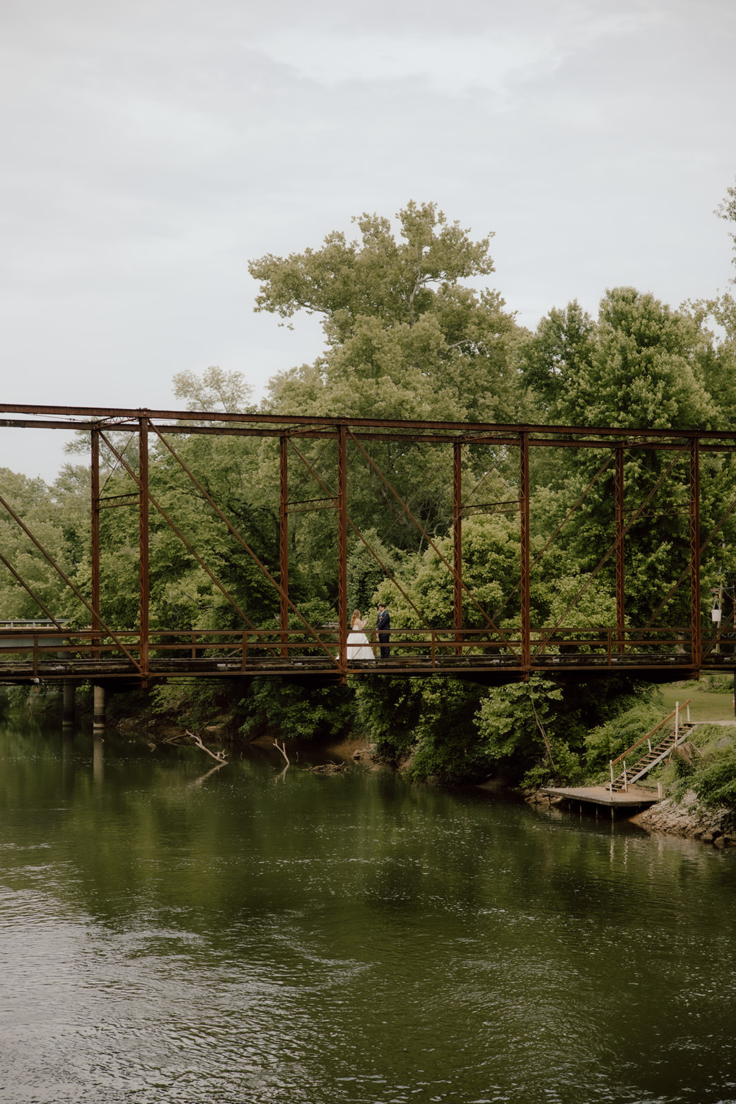 where to take st. louis wedding photos