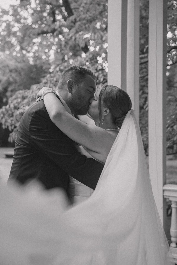 st louis wedding at the larimore